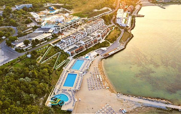 hotel white lagoon