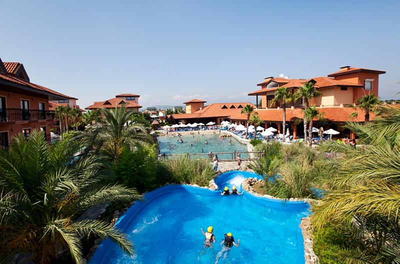 Grand Club Aqua